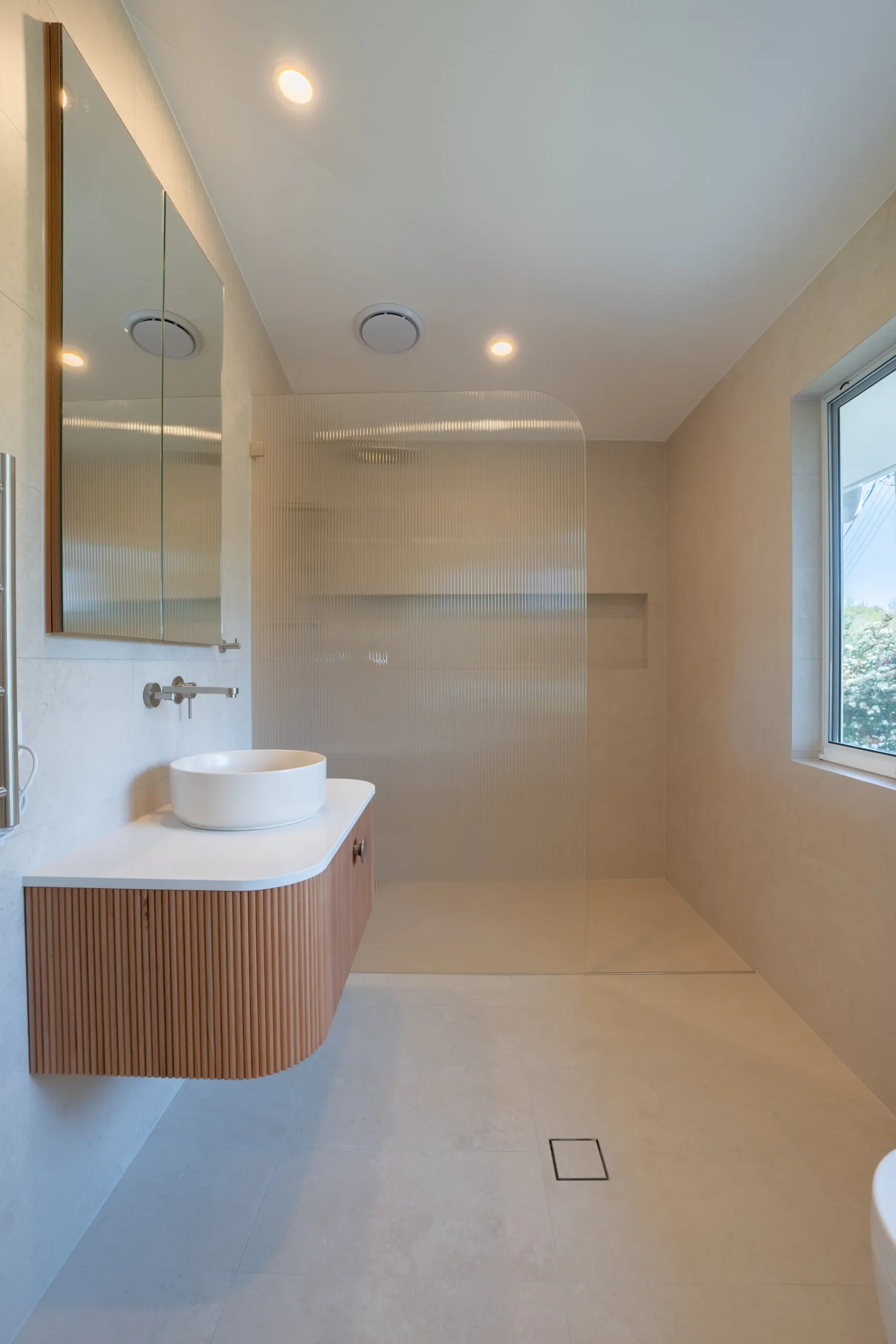 The-Marshall-bathroom - Glenbrook